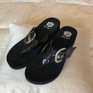 Yellow box dressy flip flops